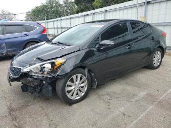 Salvage Kia Forte