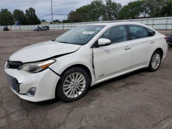  Salvage Toyota Avalon