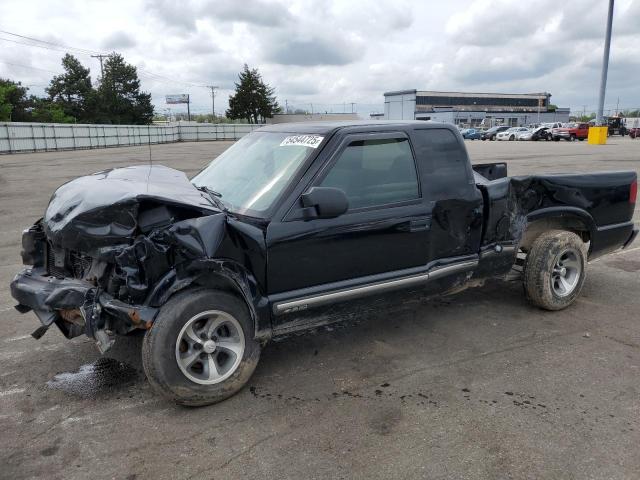  Salvage Chevrolet S-10