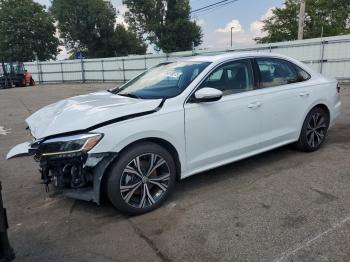  Salvage Volkswagen Passat