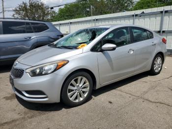  Salvage Kia Forte