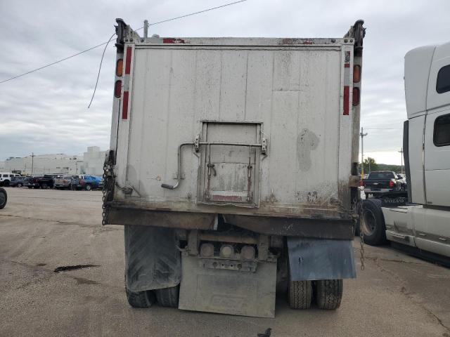 Peterbilt 567 Image 8