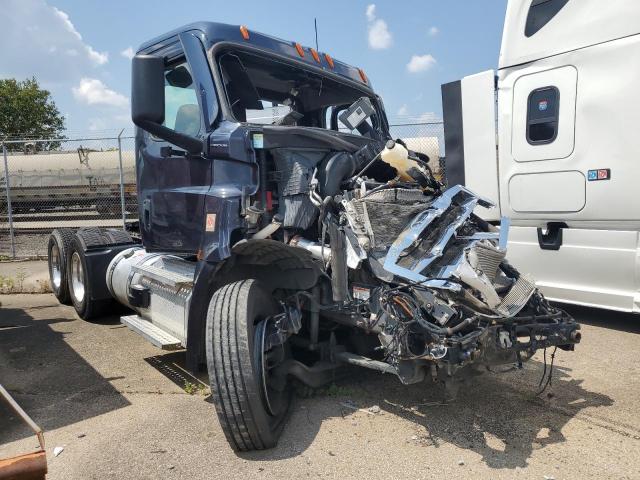  Salvage Freightliner Cascadia 1