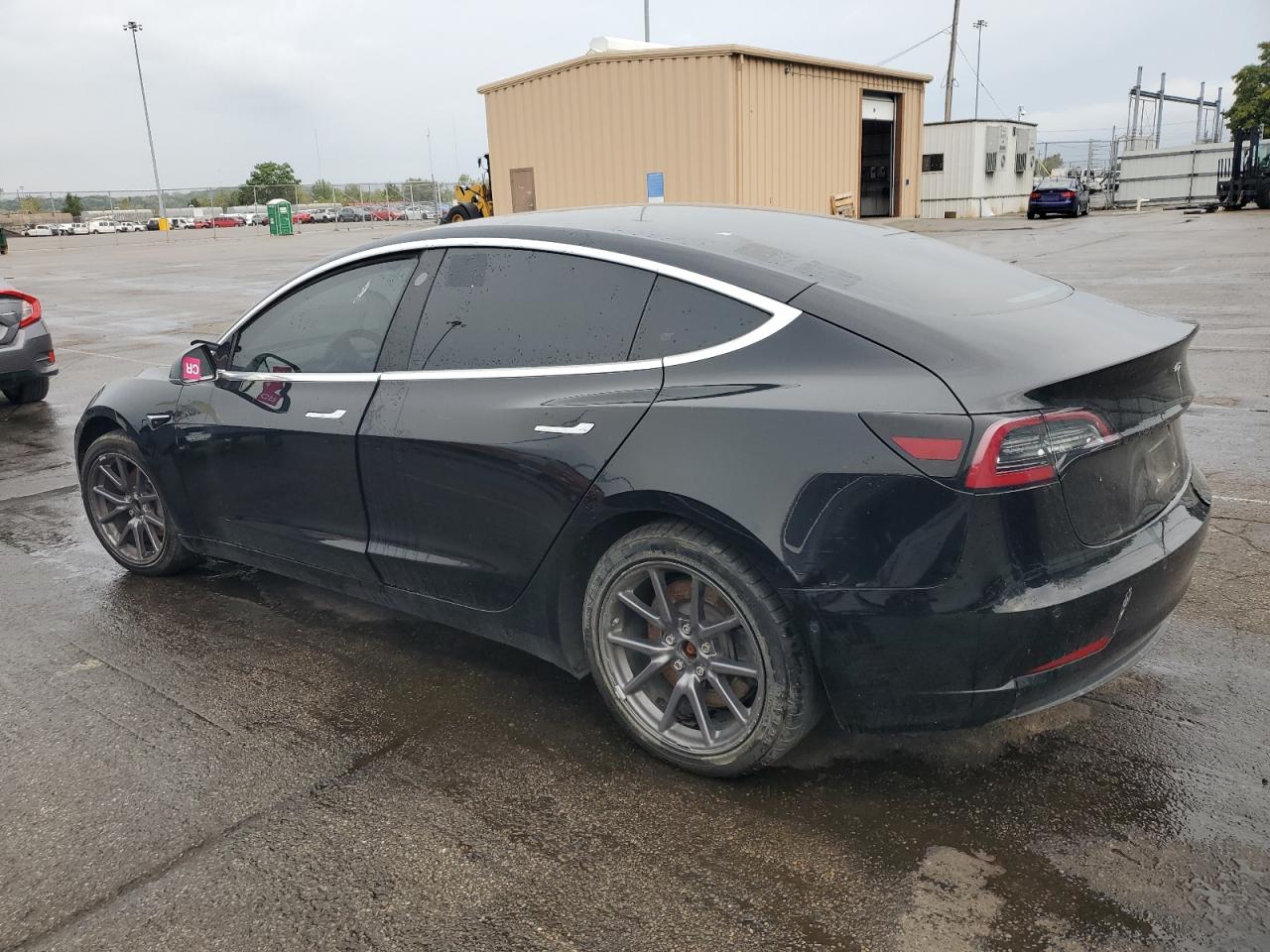 Tesla Model 3 Image 7