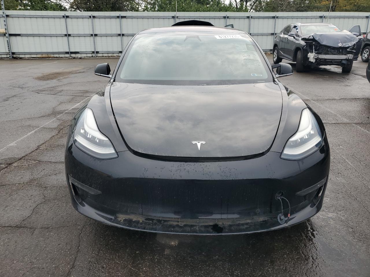 Tesla Model 3 Image 5