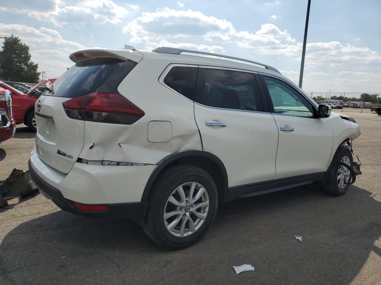 Nissan Rogue S Image 10