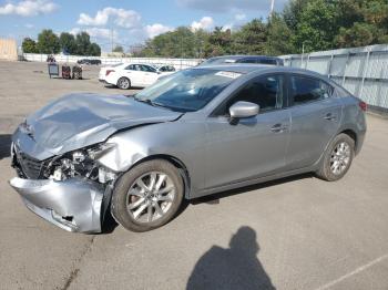  Salvage Mazda 3