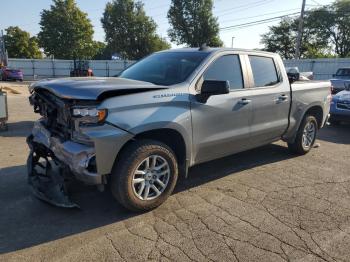  Salvage Chevrolet Silverado K1500 Rst