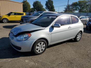  Salvage Hyundai ACCENT
