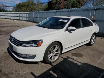  Salvage Volkswagen Passat