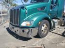 Peterbilt 579 Image 8
