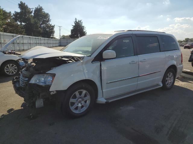  Salvage Chrysler Minivan