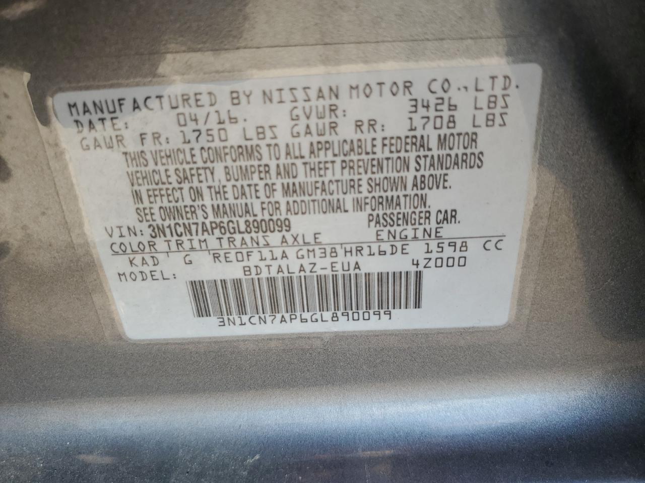 Nissan Versa S Image 5