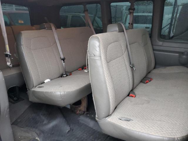 Chevrolet Express Lt Image 9