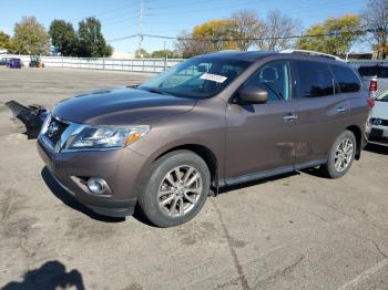  Salvage Nissan Pathfinder