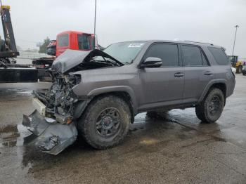  Salvage Toyota 4Runner