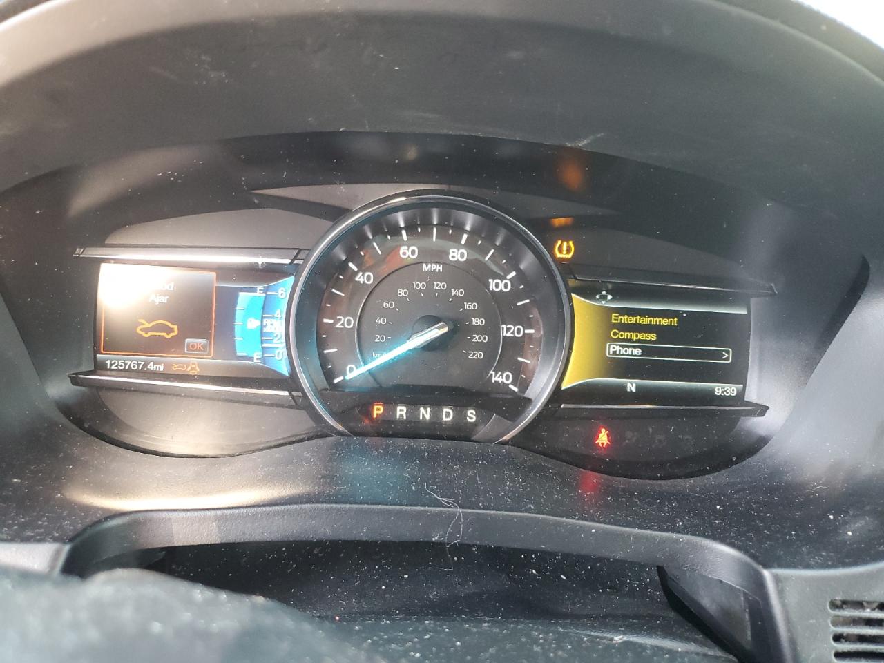 Ford Explorer Xlt Image 11