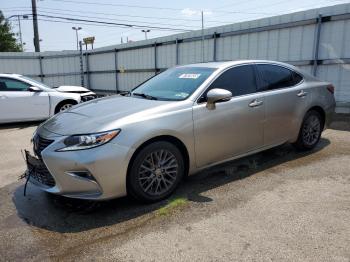  Salvage Lexus Es
