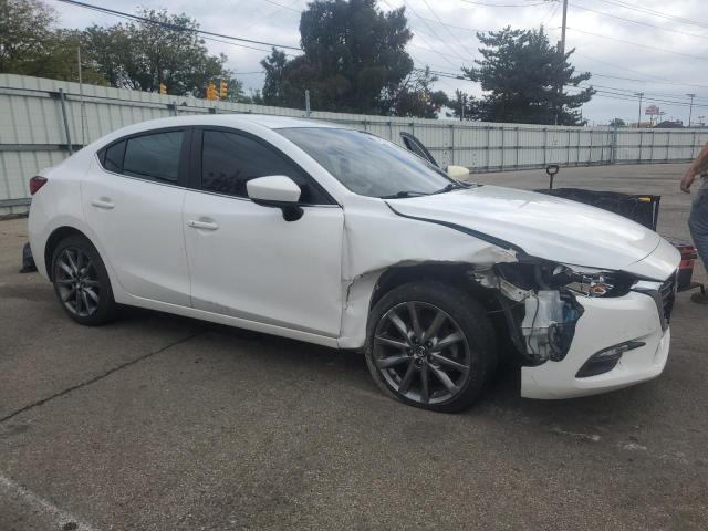 Mazda 3 Touring Image 5