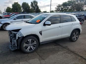  Salvage Mitsubishi Outlander
