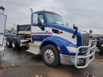  Salvage Peterbilt Tractor 579