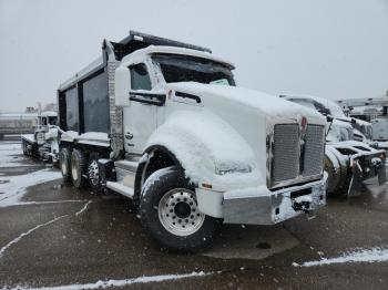  Salvage Kenworth T880
