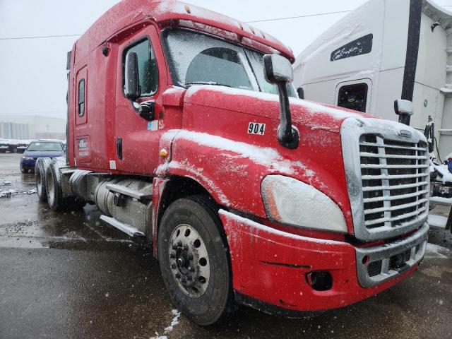  Salvage Freightliner Cascadia 1