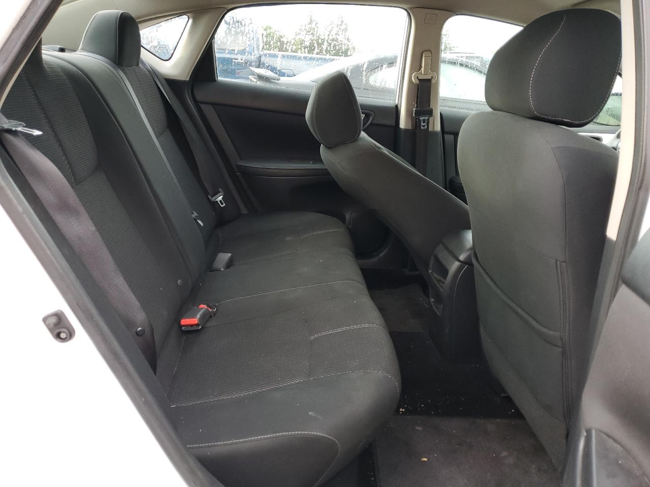 Nissan Sentra S Image 8