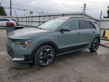  Salvage Kia Niro