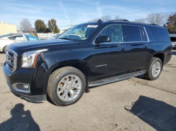  Salvage GMC Yukon