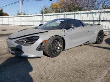  Salvage McLaren 720S