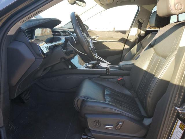Audi e-tron Prestige Image 8