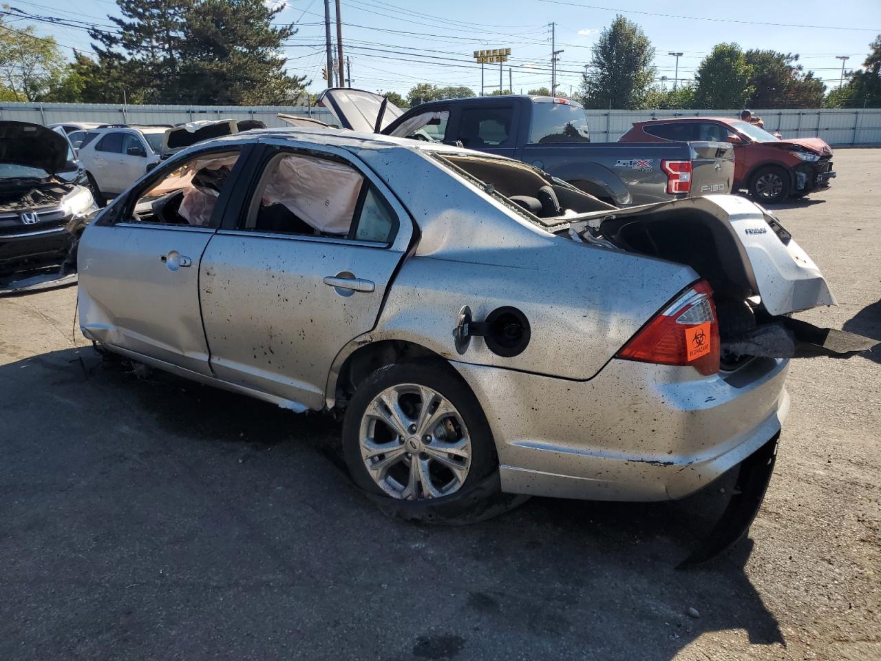 Ford Fusion Se Image 8