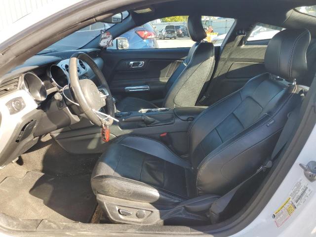 Ford Mustang Image 6