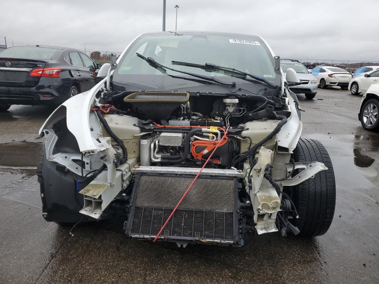 Tesla Model Y Image 10