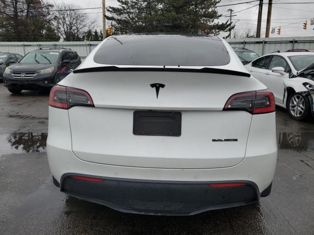 Tesla Model Y Image 4