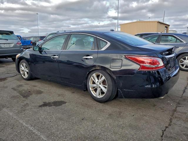 Nissan Altima 2.5 Image 4