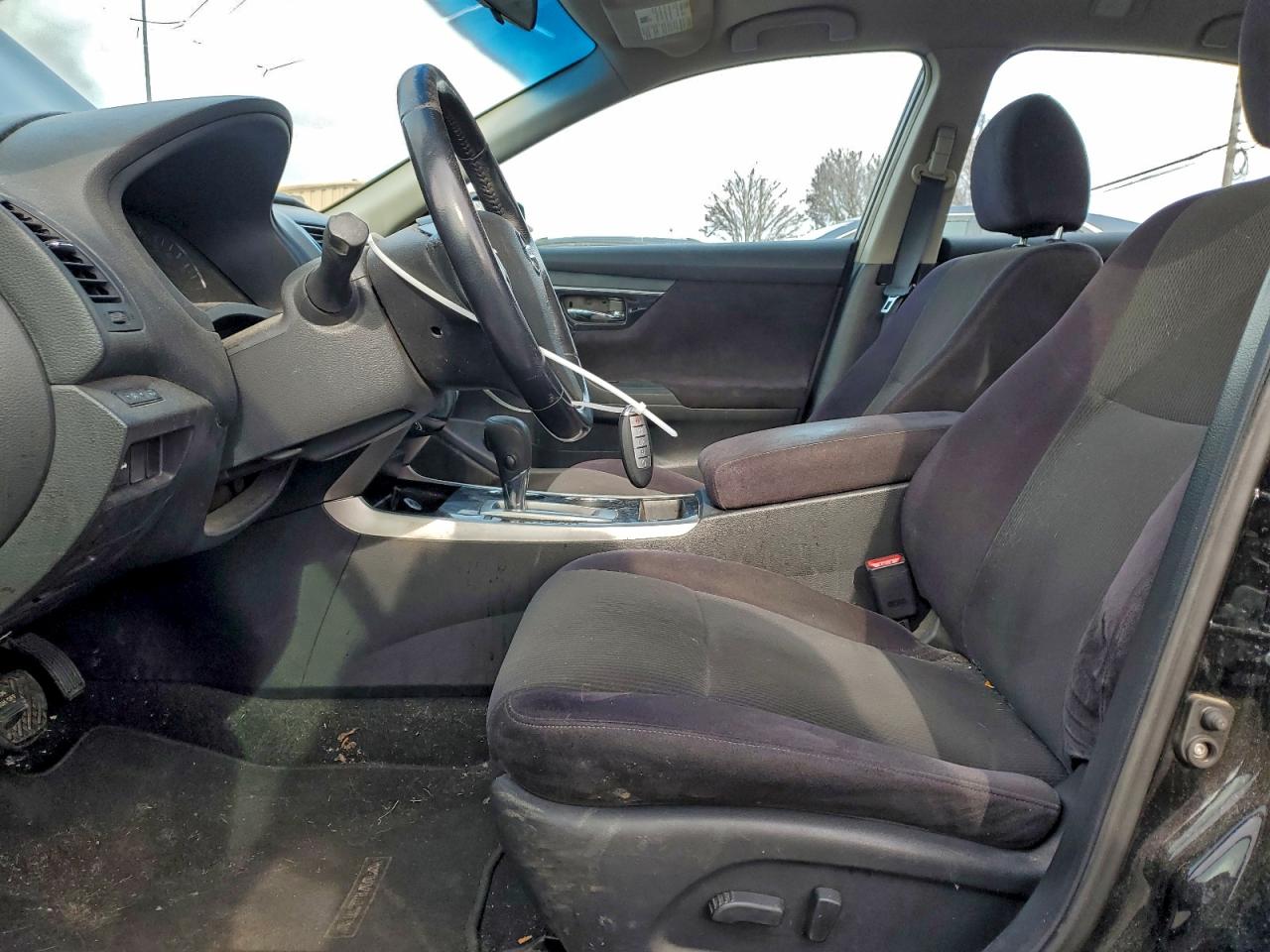 Nissan Altima 2.5 Image 12