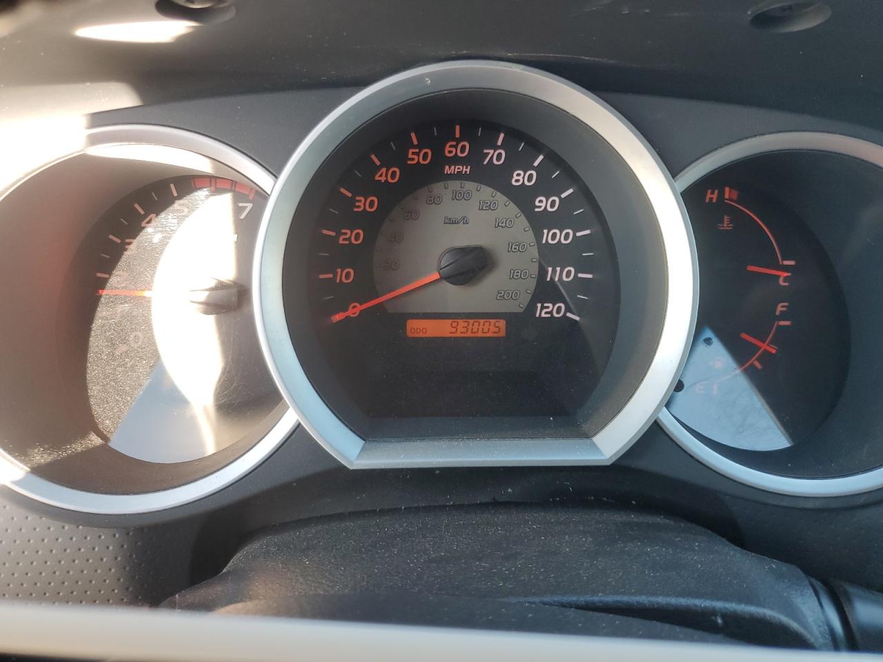 Toyota Tacoma Double Cab Prerunner Image 7