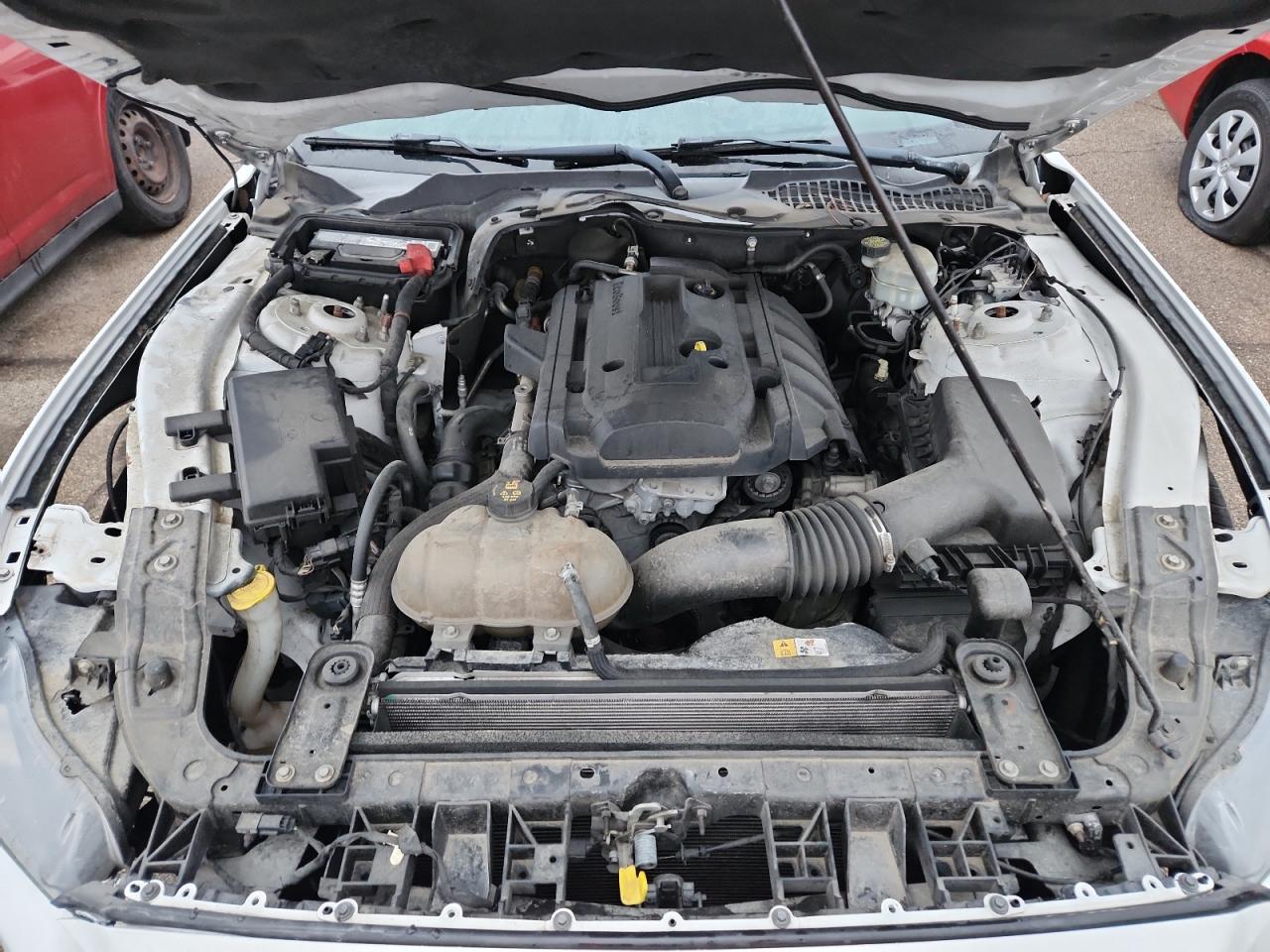 Ford Mustang Image 6