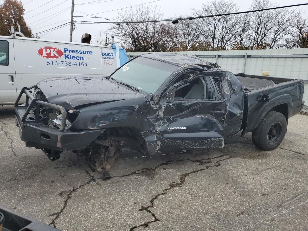 Toyota Tacoma Access Cab Image 1