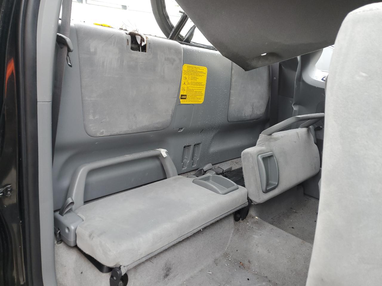 Toyota Tacoma Access Cab Image 8