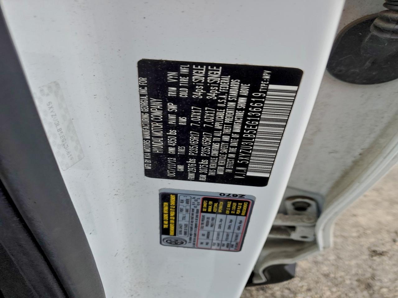 Hyundai SANTA FE Image 6