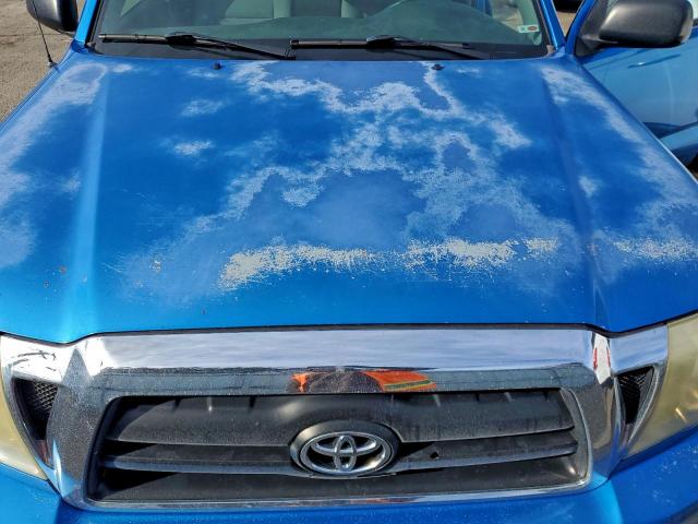 Toyota Tacoma Double Cab Image 11