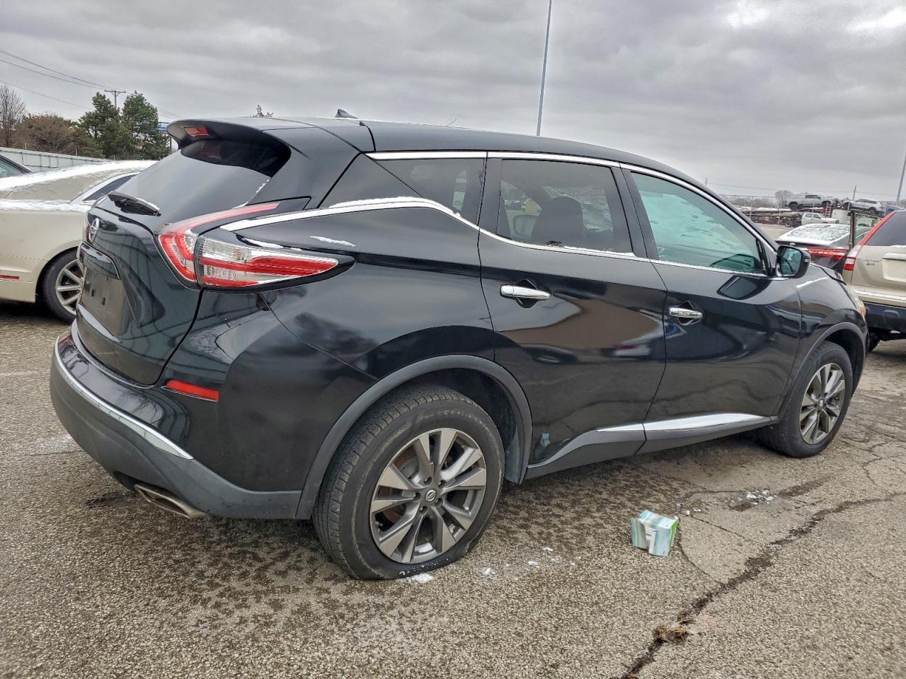 Nissan Murano S Image 2