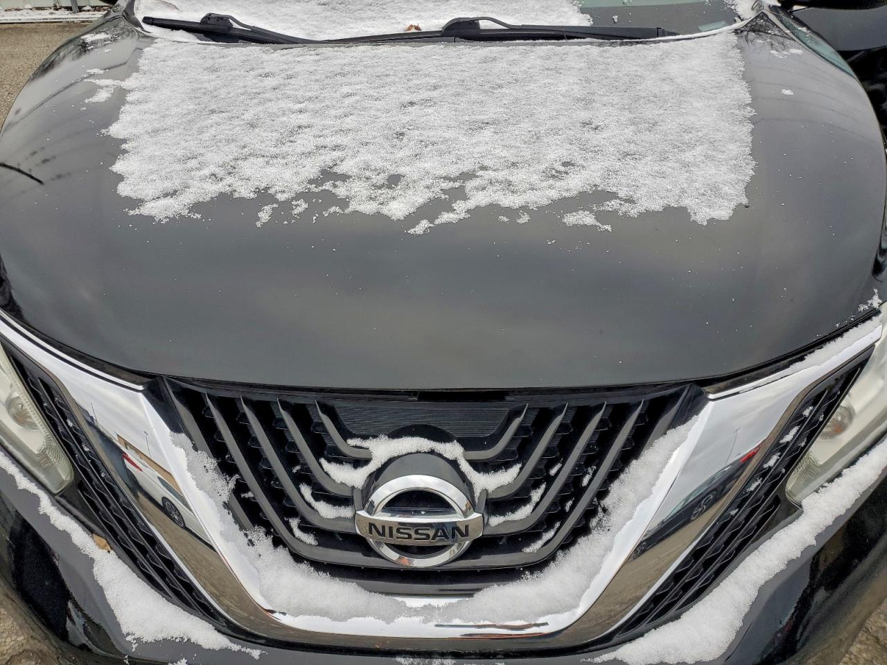 Nissan Murano S Image 10