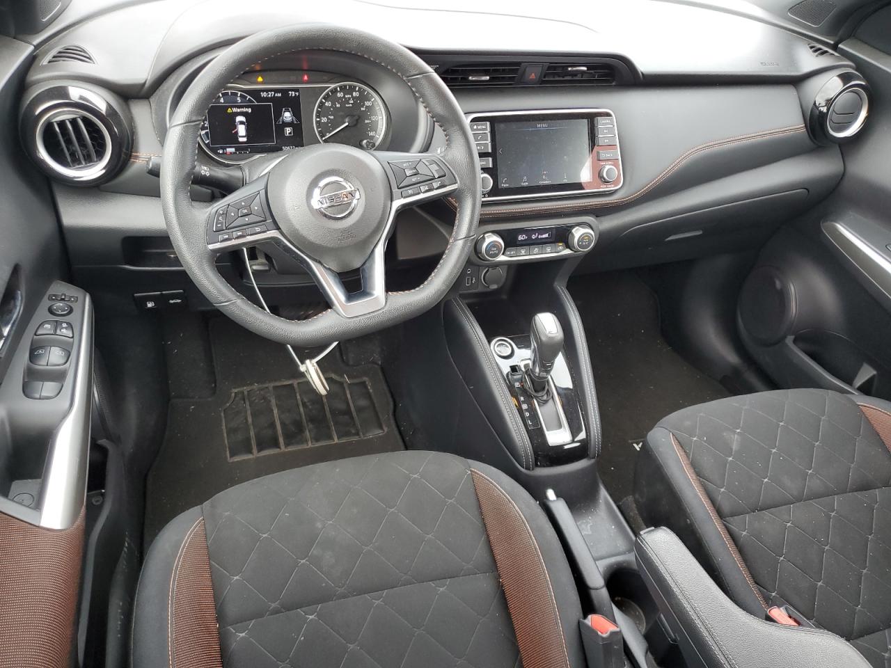 Nissan Kicks Sr Image 5