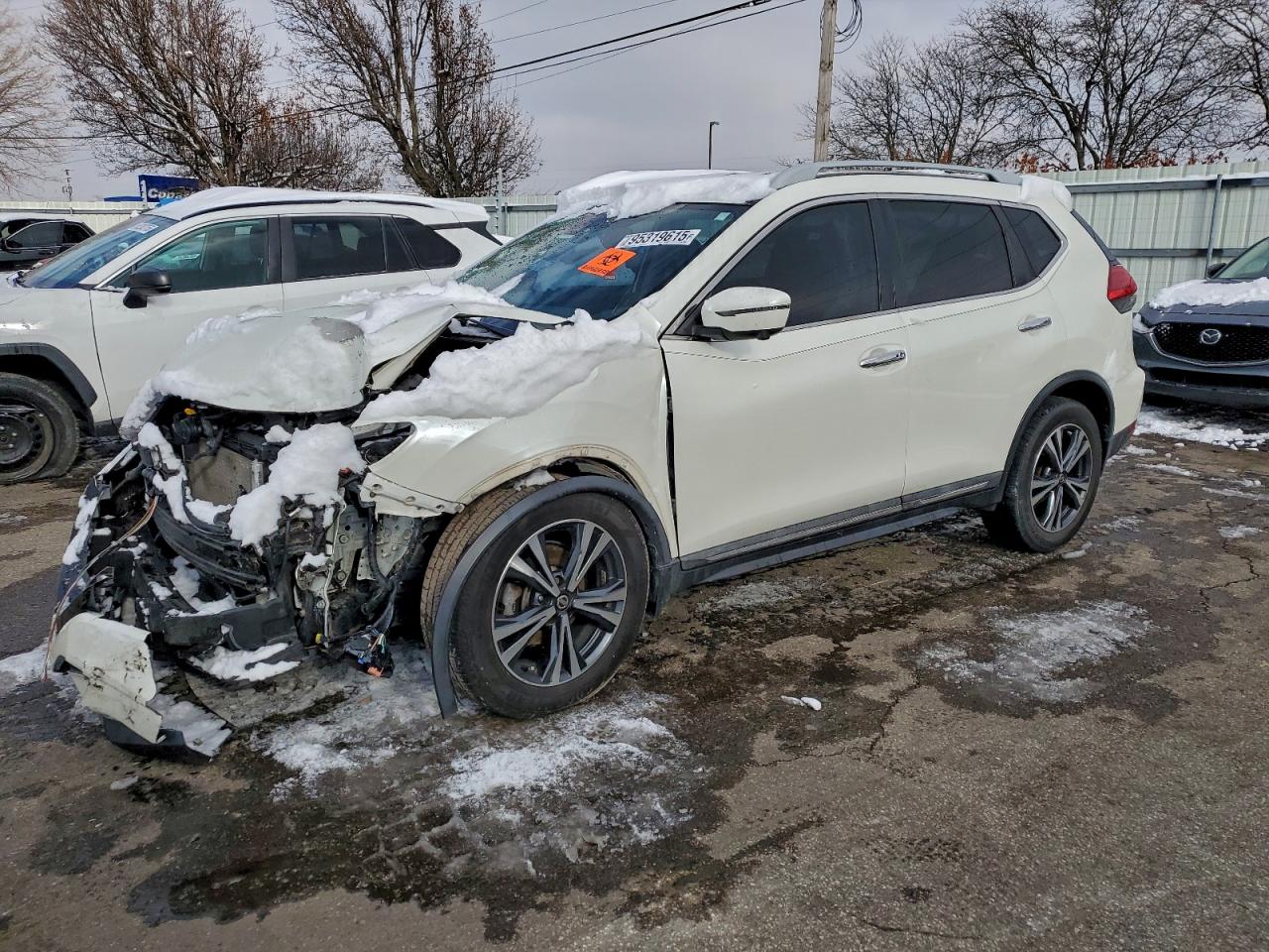 Nissan Rogue S Image 1