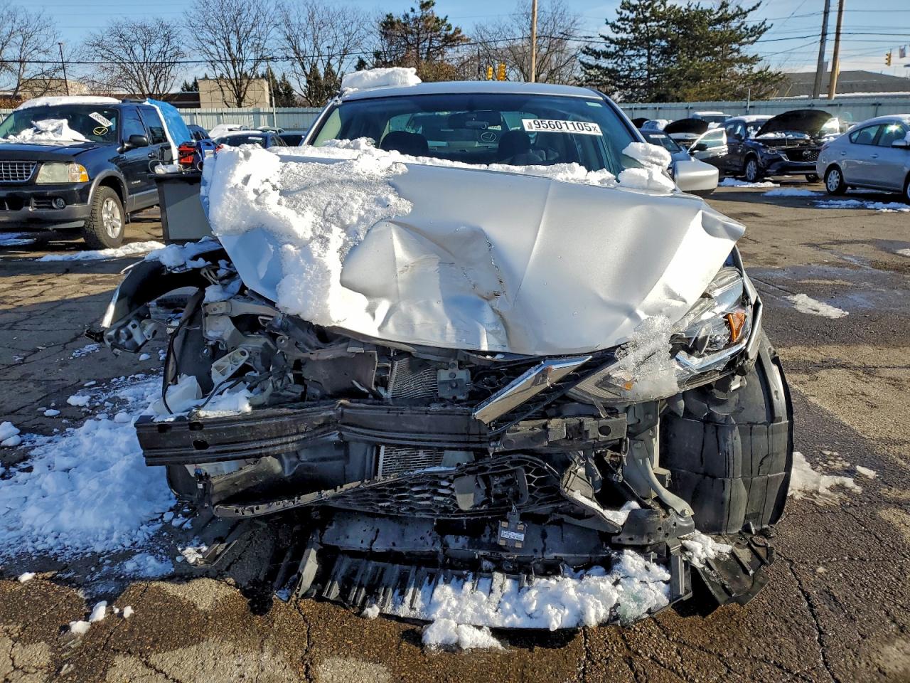 Nissan Sentra S Image 10