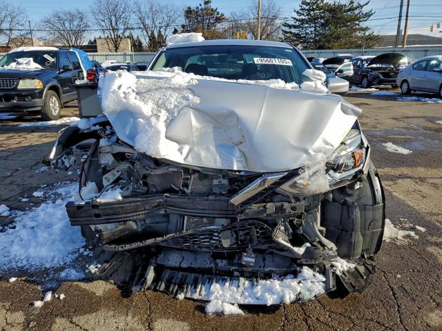 Nissan Sentra S Image 10